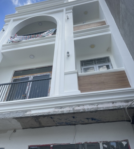 Ngôi Nhà Hiện Đại Với Nét Cổ Điển Nhẹ Nhàng